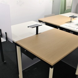 環境に応じて自在に変わるオフィス家具