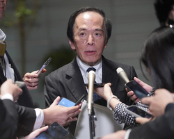 高市首相、日銀総裁に「国債買い入れ」要請＝積極財政にらみ、金利抑制狙う