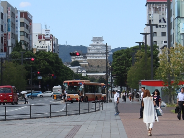美しい町を、安全・安心な町に（インタビュー 姫路市長 石見利勝氏）