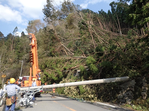 台風21号、停電数最悪「阪神」より復旧日数