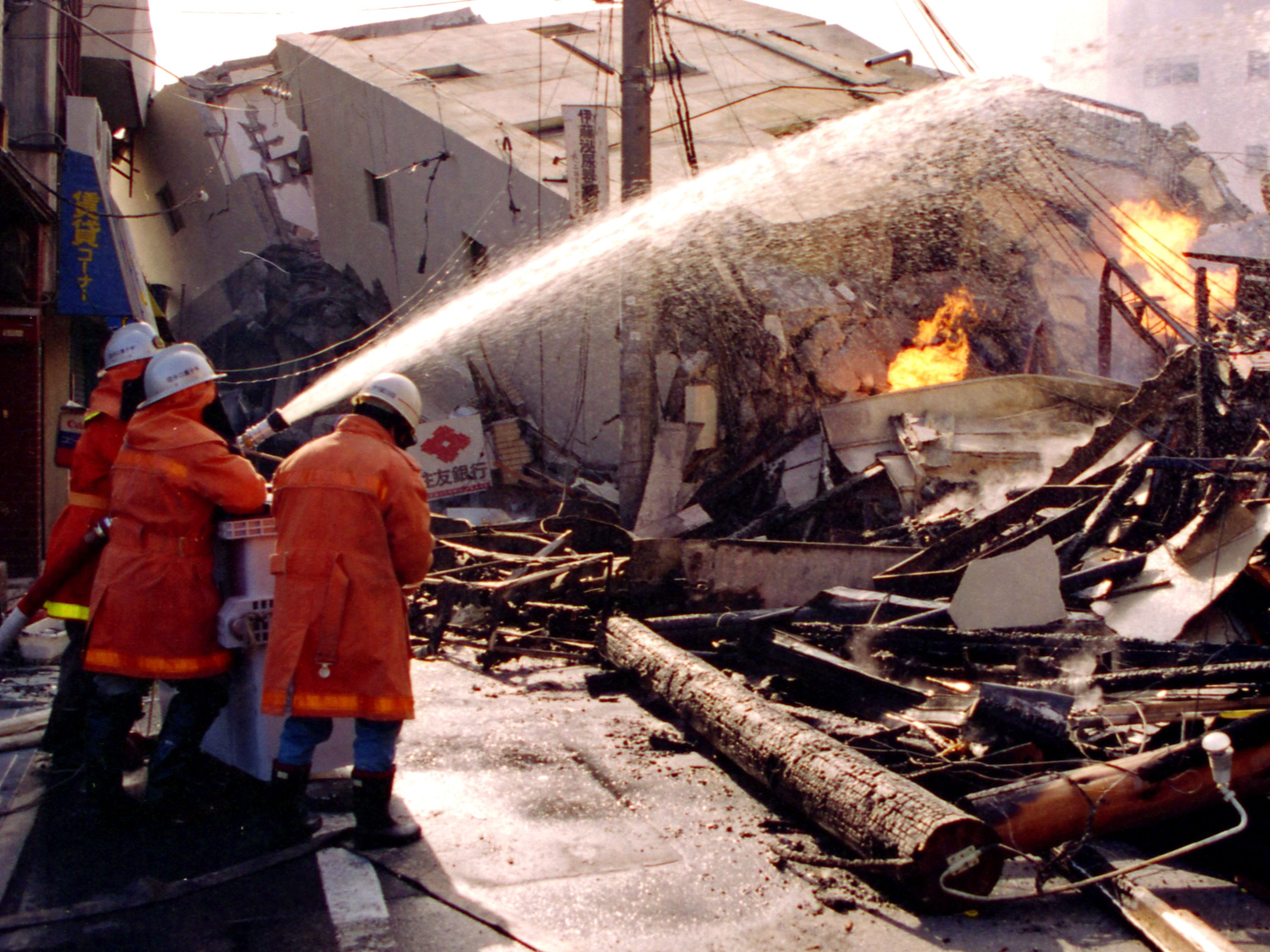 阪神・淡路大震災から30年　あのときを振りかえる消火、救助活動の現実